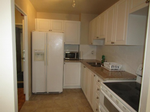 Toronto Furnished Living- Scarborough image 42